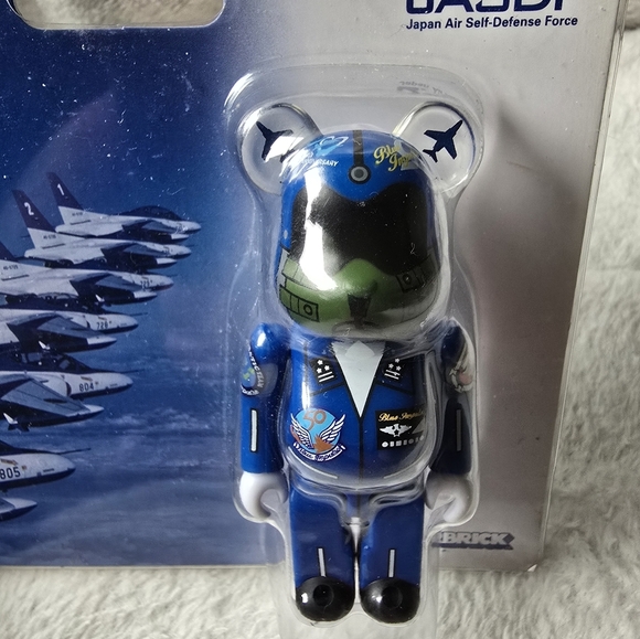 BE@RBRICK Bearbrick Blue Impulse Unit 6 From Japan - Picture 2 of 7